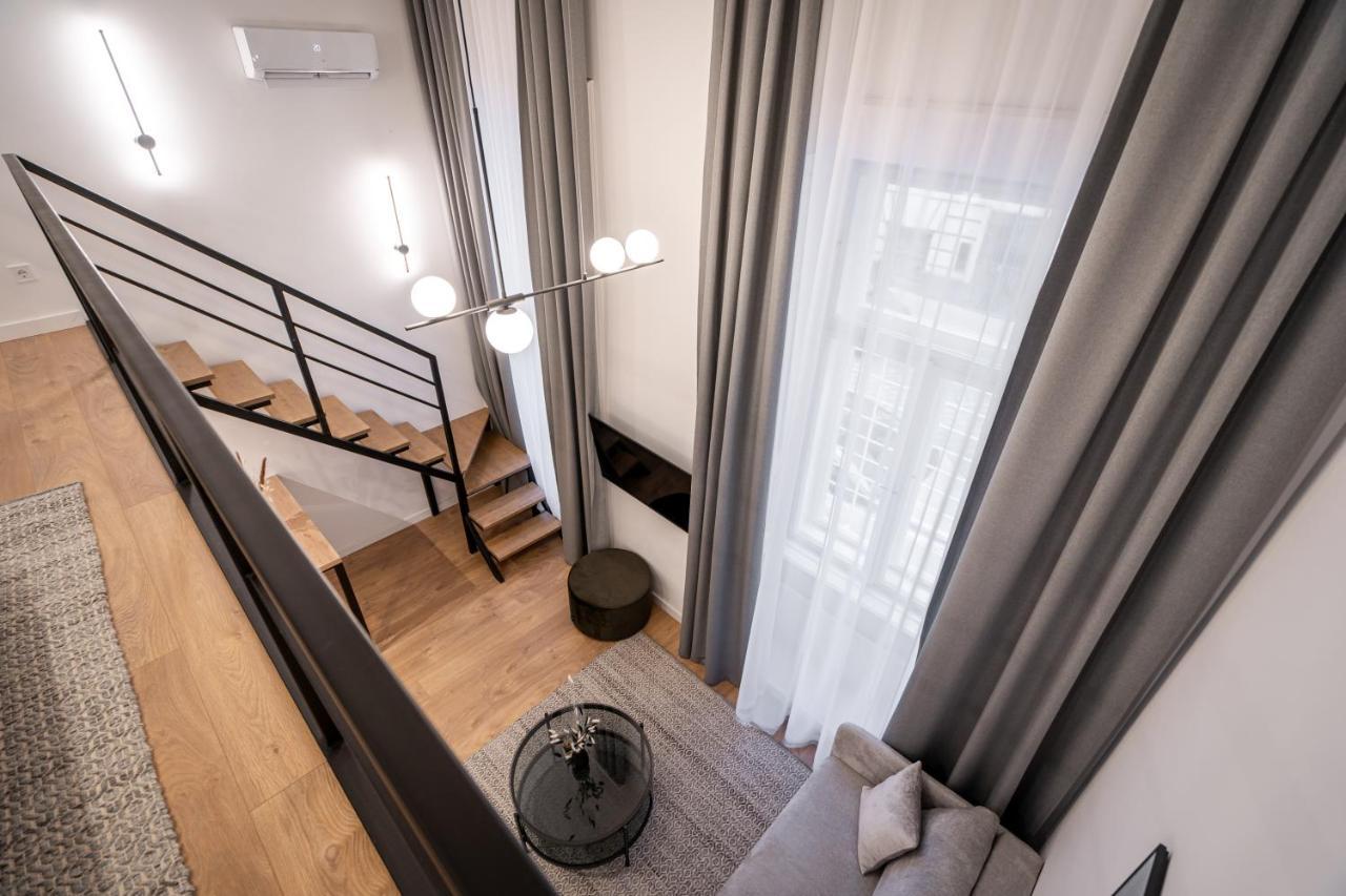 E56 - Grand Boulevard Heritage Residence - Best Location By Bqa Budapeste Exterior foto
